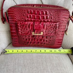 Brahmin crossbody iPad kindle messenger handbag burgundy red croco turn lock